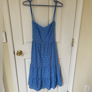 Vineyard and vines dress